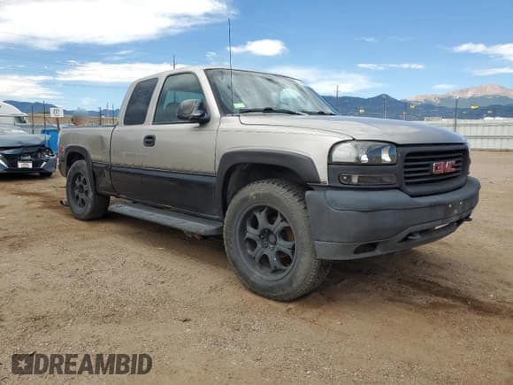 ✅ 1999 GMC Sierra 1500 SLE • VIN: 2GTEK19T2X1559065 • Лот: 64565365. Опубликован ранее на Copart с пробегом Не указан. Бесплатный доступ к архиву аукционных продаж из США и подробный отчёт об истории автомобиля на DreamBid. Изображение 4.