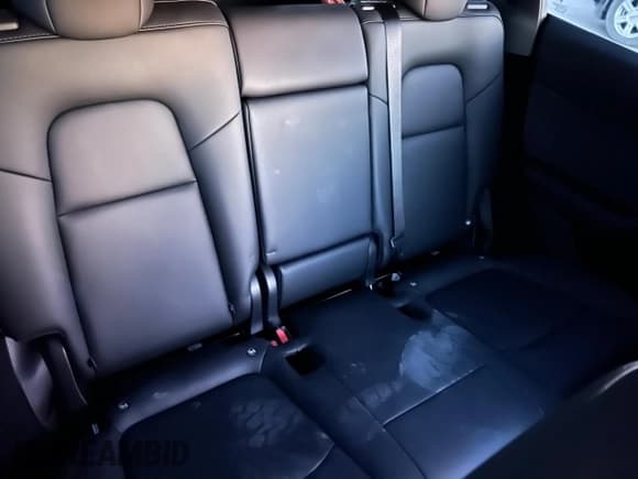 ✅ 2024 Tesla Model Y Long Range • VIN: 7SAYGDEE5RA333514 • Лот: 90091355. Опубликован ранее на Copart с пробегом Не указан. Бесплатный доступ к архиву аукционных продаж из США и подробный отчёт об истории автомобиля на DreamBid. Изображение 10.