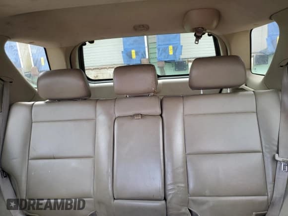 ✅ 2003 Kia Sorento LX • VIN: KNDJD733735114785 • Лот: 46847715. Опубликован ранее на Copart с пробегом 188 449 миль. Бесплатный доступ к архиву аукционных продаж из США и подробный отчёт об истории автомобиля на DreamBid. Изображение 10.