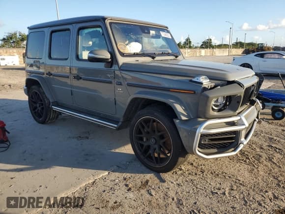 ✅ 2021 Mercedes-Benz G 63 AMG • VIN: W1NYC7HJXMX386092 • Lot: 77246233. Listed on Copart with Not provided. Free auction sales archive from the USA and detailed vehicle history report at DreamBid. Image 4.