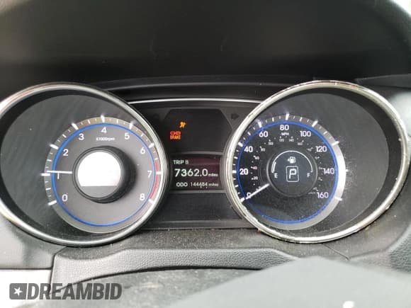 ✅ 2011 Hyundai Sonata GLS • VIN: 5NPEB4AC0BH163544 • Lot: 68605514. Listed on Copart with 144,484 mi. Free auction sales archive from the USA and detailed vehicle history report at DreamBid. Image 9.