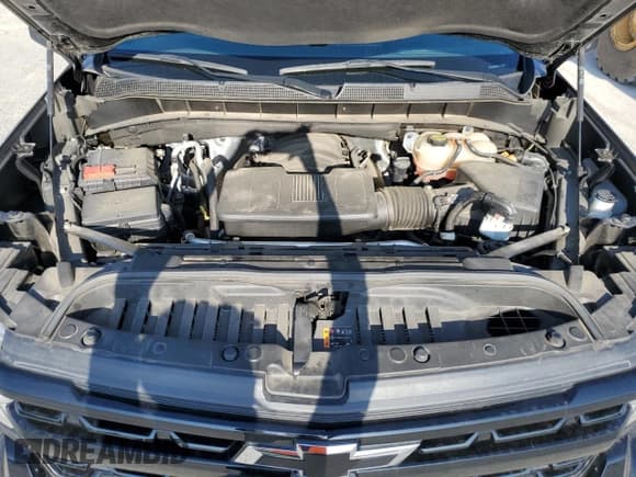 ✅ 2022 Chevrolet Silverado 1500 RST • VIN: 3GCPADED5NG611899 • Lot: 61612595. Listed on Copart with 45,829 mi. Free auction sales archive from the USA and detailed vehicle history report at DreamBid. Image 11.