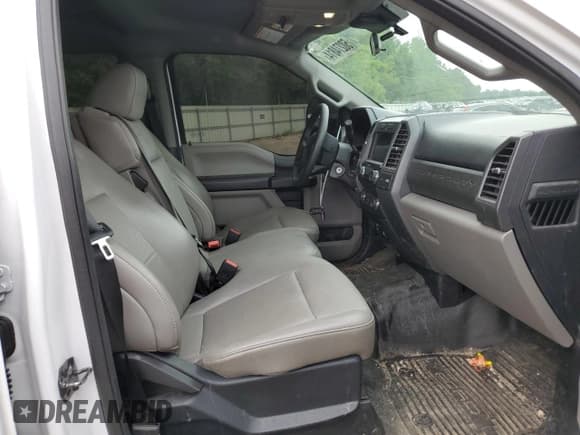 ✅ 2021 Ford F-250 XL • VIN: 1FT7W2A62MEC51039 • Lot: 50274814. Wystawiony na Copart z przebiegiem 49 175 mil. Bezpłatny archiwum sprzedaży aukcyjnych z USA i szczegółowy raport historii pojazdu na DreamBid. Zdjęcie 5.