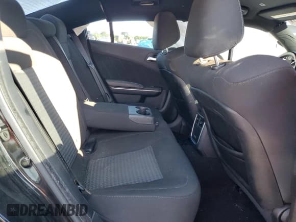 ✅ 2022 Dodge Charger GT • VIN: 2C3CDXHG5NH152360 • Лот: 84218015. Опубликован ранее на Copart с пробегом 51 517 миль. Бесплатный доступ к архиву аукционных продаж из США и подробный отчёт об истории автомобиля на DreamBid. Изображение 10.