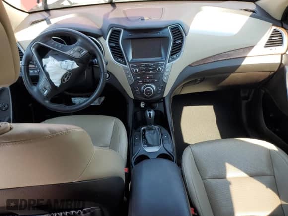 2017 Hyundai Santa Fe SE z VIN KM8SN4HF1HU236523, wystawiony jako Copart lot #80639605 z przebiegiem Nie podano mil oraz Szkoda całkowita • Salvage title. Historia ofert i sprzedaży dostępna na DreamBid. Obrazek 8.