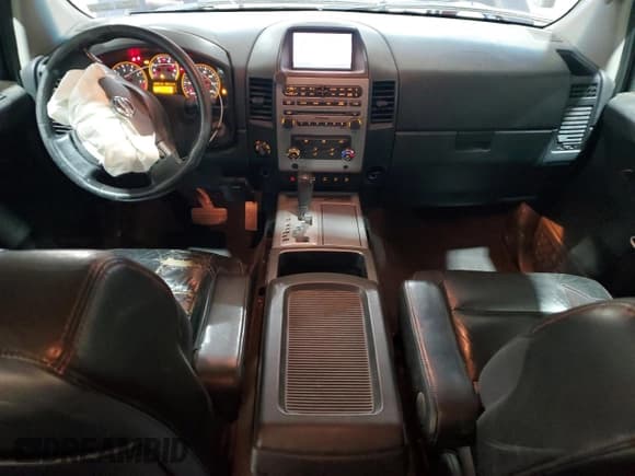 ✅ 2008 Nissan Titan XE • VIN: 1N6AA07C38N335959 • Lot: 92658665. Listed on Copart with 220,515 mi. Free auction sales archive from the USA and detailed vehicle history report at DreamBid. Image 8.