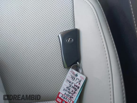 ✅ 2024 Lexus RX 350h Luxury • VIN: 2T2BBMCA0RC062138 • Лот: 43712555. Опубликован ранее на IAAI с пробегом 17 128 миль. Бесплатный доступ к архиву аукционных продаж из США и подробный отчёт об истории автомобиля на DreamBid. Изображение 11.