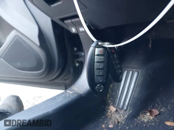 ✅ 2017 Nissan Altima S • VIN: 1N4AL3APXHC249513 • Lot: 43586360. Wystawiony na IAAI z przebiegiem 78 835 mil. Bezpłatny archiwum sprzedaży aukcyjnych z USA i szczegółowy raport historii pojazdu na DreamBid. Zdjęcie 11.