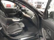 ✅ 2025 BMW 3 Series 330i xDrive • VIN: 3MW89CW03S8F07417 • Lot: 41645759. Wystawiony na IAAI z przebiegiem 1 345 mil. Bezpłatny archiwum sprzedaży aukcyjnych z USA i szczegółowy raport historii pojazdu na DreamBid. Zdjęcie 5.