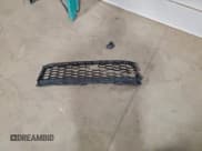 ✅ 2017 Ford Explorer XLT • VIN: 1FM5K8DH2HGC82221 • Lot: 95272105. Wystawiony na Copart z przebiegiem 133 748 mil. Bezpłatny archiwum sprzedaży aukcyjnych z USA i szczegółowy raport historii pojazdu na DreamBid. Zdjęcie 13.