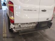 ✅ 2020 Ford Transit Cargo • VIN: 1FTBR1Y81LKA74678 • Lot: 41173381. Wystawiony na IAAI z przebiegiem 39 137 mil. Bezpłatny archiwum sprzedaży aukcyjnych z USA i szczegółowy raport historii pojazdu na DreamBid. Zdjęcie 20.