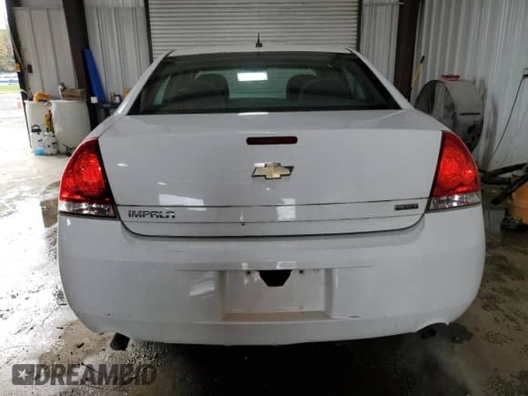 2016 Chevrolet Impala LS z VIN 2G1WA5E37G1158690, wystawiony jako Copart lot #82547315 z przebiegiem 106 735 mil mil oraz Szkoda całkowita • Salvage title. Historia ofert i sprzedaży dostępna na DreamBid. Obrazek 6.