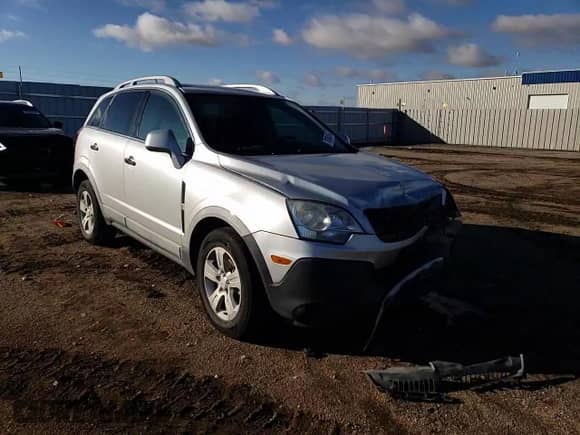 2014 Chevrolet Captiva Sport LS z VIN 3GNAL2EK6ES675019, wystawiony jako Copart lot #78384534 z przebiegiem 130 650 mil mil oraz Czysty tytuł • Clean title. Historia ofert i sprzedaży dostępna na DreamBid. Obrazek 11.