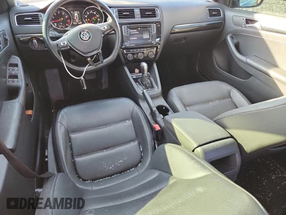 ✅ 2017 Volkswagen Jetta SEL • VIN: 3VWL17AJ9HM289783 • Lot: 89889325. Listed on Copart with 76,726 mi. Free auction sales archive from the USA and detailed vehicle history report at DreamBid. Image 8.