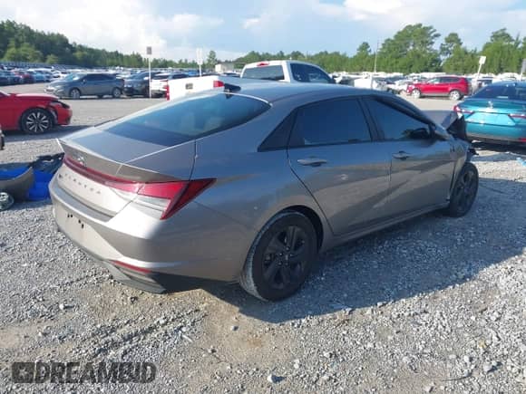 2022 Hyundai Elantra SEL с VIN KMHLM4AG9NU239420, выставлен на аукционе IAAI как лот 42925042 с пробегом 66 426 миль миль и . История ставок и продаж доступна на DreamBid. Изображение 4.