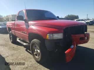 1998 Dodge 1500 z VIN 1B7HF16Z1WS715914, wystawiony jako Copart lot #64417274 z przebiegiem 109 165 mil mil oraz Szkoda całkowita • Salvage title. Historia ofert i sprzedaży dostępna na DreamBid. Obrazek 4.