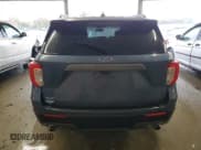 ✅ 2021 Ford Explorer XLT • VIN: 1FMSK7DH3MGA77773 • Lot: 90429055. Wystawiony na Copart z przebiegiem 106 467 mil. Bezpłatny archiwum sprzedaży aukcyjnych z USA i szczegółowy raport historii pojazdu na DreamBid. Zdjęcie 6.