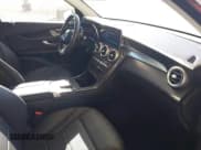 ✅ 2022 Mercedes-Benz GLC 300 • VIN: W1N0G8DB1NV391507 • Lot: 41297899. Listed on IAAI with 24,101 mi. Free auction sales archive from the USA and detailed vehicle history report at DreamBid. Image 5.