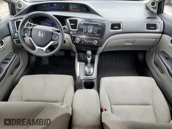 ✅ 2013 Honda Civic • VIN: 19XFB4F23DE202221 • Lot: 80397825. Wystawiony na Copart z przebiegiem 115 618 mil. Bezpłatny archiwum sprzedaży aukcyjnych z USA i szczegółowy raport historii pojazdu na DreamBid. Zdjęcie 8.