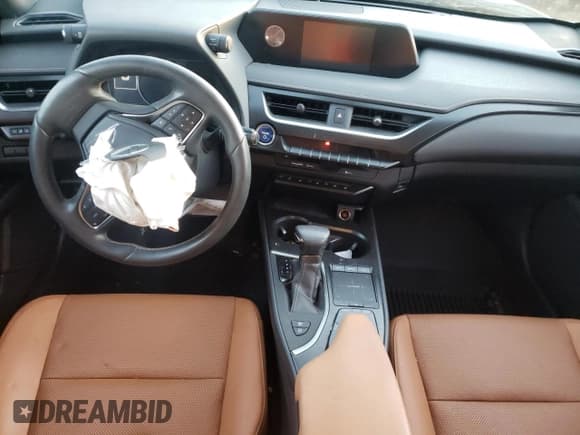 ✅ 2019 Lexus UX 250h • VIN: JTHU9JBH1K2006492 • Lot: 68301442. Listed on Copart with Not provided. Free auction sales archive from the USA and detailed vehicle history report at DreamBid. Image 8.