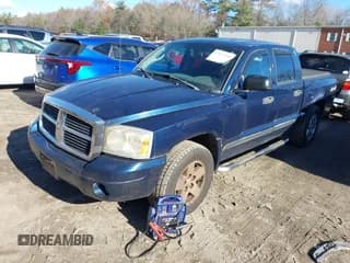 ✅ 2006 Dodge Dakota SLT • VIN: 1D7HW48N66S641407 • Lot: 43815343. Listed on IAAI with 109,995 mi. Free auction sales archive from the USA and detailed vehicle history report at DreamBid. Image 2.