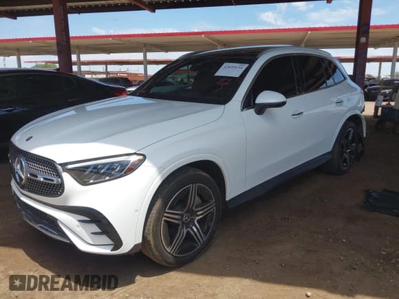 ✅ 2023 Mercedes-Benz GLC 300 • VIN: W1NKM4GB2PF057814 • Lot: 42659134. Wystawiony na IAAI z przebiegiem 22 757 mil. Bezpłatny archiwum sprzedaży aukcyjnych z USA i szczegółowy raport historii pojazdu na DreamBid. Zdjęcie 2.