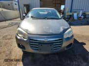 ✅ 2005 Chrysler Sebring • VIN: 1C3EL46X85N575857 • Lot: 86843955. Listed on Copart with 276,523 mi. Free auction sales archive from the USA and detailed vehicle history report at DreamBid. Image 5.