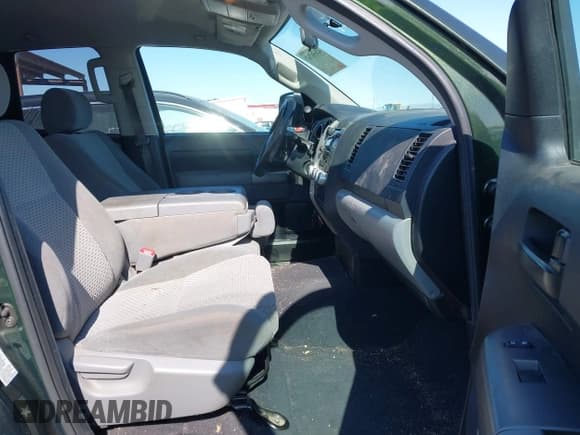 ✅ 2013 Toyota Tundra • VIN: 5TFRY5F17DX145191 • Lot: 42656767. Wystawiony na IAAI z przebiegiem 259 610 mil. Bezpłatny archiwum sprzedaży aukcyjnych z USA i szczegółowy raport historii pojazdu na DreamBid. Zdjęcie 5.