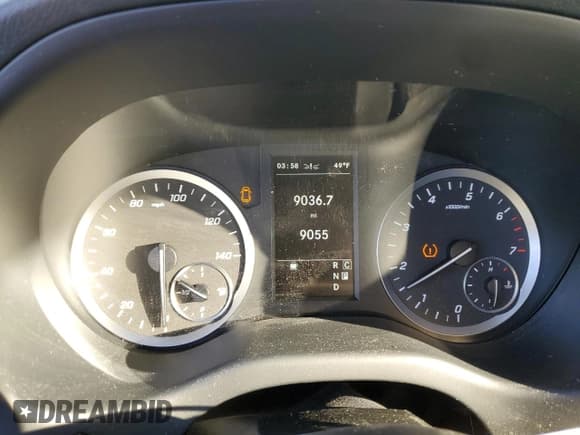 ✅ 2022 Mercedes-Benz Metris Cargo • VIN: W1YV0CEY5N4205590 • Lot: 54738194. Listed on Copart with 9,036 mi. Free auction sales archive from the USA and detailed vehicle history report at DreamBid. Image 9.