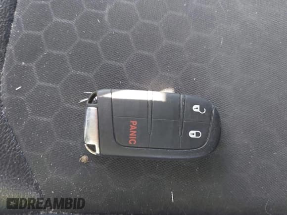 ✅ 2018 Jeep Compass Latitude • VIN: 3C4NJCBB6JT377052 • Lot: 42537178. Wystawiony na IAAI z przebiegiem 108 200 mil. Bezpłatny archiwum sprzedaży aukcyjnych z USA i szczegółowy raport historii pojazdu na DreamBid. Zdjęcie 11.