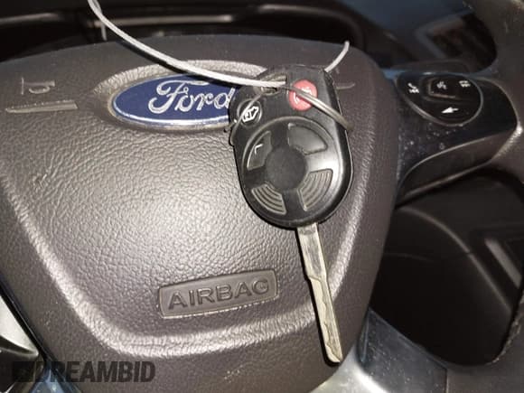 ✅ 2016 Ford Transit Cargo • VIN: 1FTYR2CM7GKA05973 • Lot: 43828514. Wystawiony na IAAI z przebiegiem 188 359 mil. Bezpłatny archiwum sprzedaży aukcyjnych z USA i szczegółowy raport historii pojazdu na DreamBid. Zdjęcie 11.