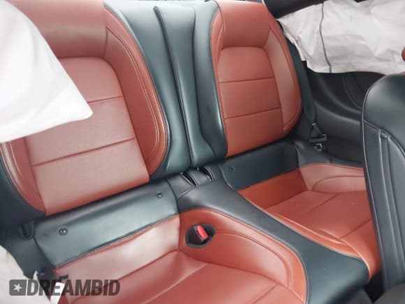 ✅ 2024 Ford Mustang EcoBoost Premium • VIN: 1FA6P8TH5R5147149 • Lot: 43300846. Listed on IAAI with 17,425 mi. Free auction sales archive from the USA and detailed vehicle history report at DreamBid. Image 8.