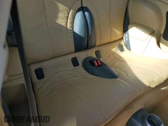 ✅ 2006 MINI Hardtop S • VIN: WMWRE33536TJ36483 • Lot: 84926995. Listed on Copart with 153,921 mi. Free auction sales archive from the USA and detailed vehicle history report at DreamBid. Image 10.