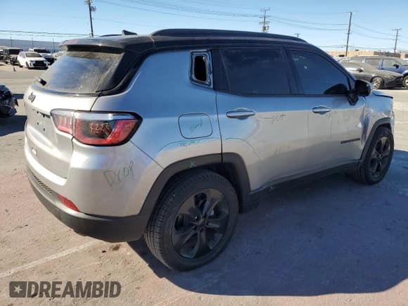 ✅ 2019 Jeep Compass Latitude • VIN: 3C4NJCBB5KT614941 • Лот: 86916084. Опубликован ранее на Copart с пробегом 80 884 миль. Бесплатный доступ к архиву аукционных продаж из США и подробный отчёт об истории автомобиля на DreamBid. Изображение 3.