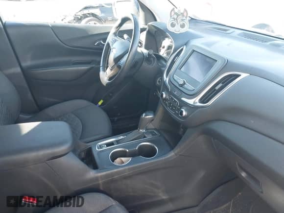 2020 Chevrolet Equinox LT with VIN 3GNAXUEVXLL334398, listed as a IAAI auction lot 43324458 with 40,158 mi miles and . Bid and sale history available at DreamBid. Image 5.