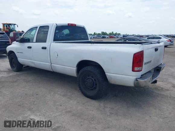 ✅ 2005 Dodge 2500 SLT • VIN: 3D7KR28C75G710174 • Lot: 42421193. Wystawiony na IAAI z przebiegiem 278 450 mil. Bezpłatny archiwum sprzedaży aukcyjnych z USA i szczegółowy raport historii pojazdu na DreamBid. Zdjęcie 3.