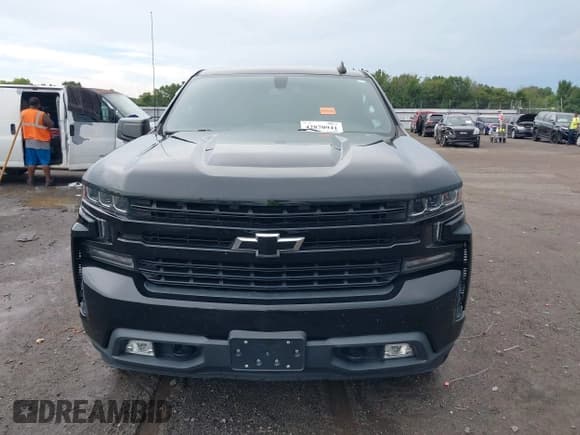 ✅ 2019 Chevrolet Silverado 1500 RST • VIN: 3GCUYEEDXKG177656 • Lot: 42870941. Wystawiony na IAAI z przebiegiem 72 422 mil. Bezpłatny archiwum sprzedaży aukcyjnych z USA i szczegółowy raport historii pojazdu na DreamBid. Zdjęcie 12.