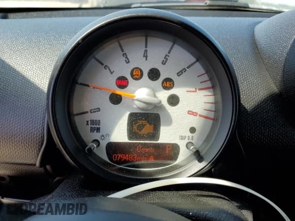 ✅ 2014 MINI Paceman S • VIN: WMWSS7C58EWN72051 • Lot: 56945335. Wystawiony na Copart z przebiegiem 79 483 mil. Bezpłatny archiwum sprzedaży aukcyjnych z USA i szczegółowy raport historii pojazdu na DreamBid. Zdjęcie 9.