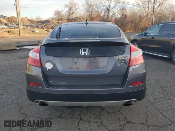✅ 2015 Honda Crosstour EX • VIN: 5J6TF3H35FL001710 • Lot: 83967844. Wystawiony na Copart z przebiegiem 132 258 mil. Bezpłatny archiwum sprzedaży aukcyjnych z USA i szczegółowy raport historii pojazdu na DreamBid. Zdjęcie 6.