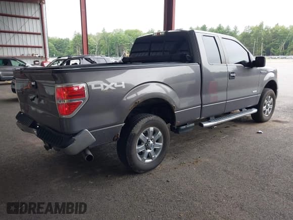 ✅ 2013 Ford F-150 XL • VIN: 1FTFX1ET9DKD50705 • Lot: 42599340. Wystawiony na IAAI z przebiegiem 154 973 mil. Bezpłatny archiwum sprzedaży aukcyjnych z USA i szczegółowy raport historii pojazdu na DreamBid. Zdjęcie 4.