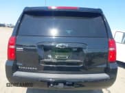 ✅ 2020 Chevrolet Suburban LT • VIN: 1GNSCHKC5LR102083 • Lot: 40551013. Wystawiony na IAAI z przebiegiem 105 555 mil. Bezpłatny archiwum sprzedaży aukcyjnych z USA i szczegółowy raport historii pojazdu na DreamBid. Zdjęcie 16.