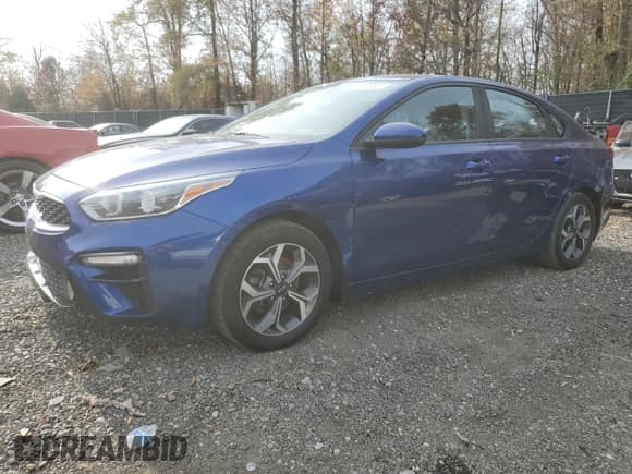 ✅ 2020 Kia Forte LXS • VIN: 3KPF24AD9LE194309 • Лот: 92122385. Опубликован ранее на Copart с пробегом 100 163 миль. Бесплатный доступ к архиву аукционных продаж из США и подробный отчёт об истории автомобиля на DreamBid. Изображение 1.
