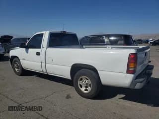 ✅ 2001 Chevrolet Silverado 1500 LS • VIN: 1GCEC14V71Z319014 • Лот: 73424834. Опубликован ранее на Copart с пробегом 176 032 миль. Бесплатный доступ к архиву аукционных продаж из США и подробный отчёт об истории автомобиля на DreamBid. Изображение 2.