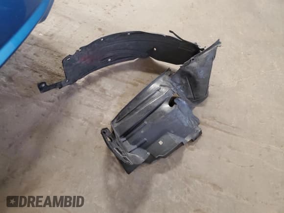 ✅ 2019 Mitsubishi Mirage SE • VIN: ML32F4FJXKHF11210 • Лот: 50201935. Опубликован ранее на Copart с пробегом 110 388 миль. Бесплатный доступ к архиву аукционных продаж из США и подробный отчёт об истории автомобиля на DreamBid. Изображение 12.