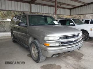 ✅ 2000 Chevrolet Suburban LS • VIN: 3GNFK16T8YG143773 • Лот: 41476329. Опубликован ранее на IAAI с пробегом 214 158 миль. Бесплатный доступ к архиву аукционных продаж из США и подробный отчёт об истории автомобиля на DreamBid. Изображение 1.