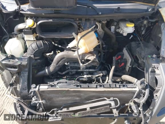 ✅ 2018 Ram ProMaster Cargo • VIN: 3C6TRVDG6JE124684 • Lot: 43386609. Wystawiony na IAAI z przebiegiem 135 516 mil. Bezpłatny archiwum sprzedaży aukcyjnych z USA i szczegółowy raport historii pojazdu na DreamBid. Zdjęcie 10.