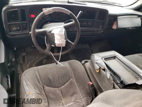 ✅ 2001 Chevrolet Silverado 1500 • VIN: 2GCEC19W211218487 • Lot: 53345414. Wystawiony na Copart z przebiegiem 351 214 mil mil. Skorzystaj z bezpłatnego archiwum sprzedaży aukcyjnych z USA i zobacz szczegółowy raport historii pojazdu na DreamBid. Zdjęcie 8.