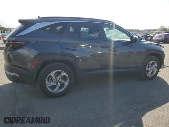 ✅ 2022 Hyundai Tucson SEL • VIN: 5NMJBCAE3NH119419 • Lot: 74312944. Wystawiony na Copart z przebiegiem 6 055 mil. Bezpłatny archiwum sprzedaży aukcyjnych z USA i szczegółowy raport historii pojazdu na DreamBid. Zdjęcie 3.