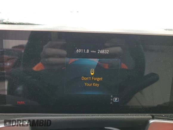 ✅ 2021 Mercedes-Benz GLB 250 • VIN: W1N4M4HB0MW105099 • Lot: 39872733. Wystawiony na Copart z przebiegiem 26 832 mil. Bezpłatny archiwum sprzedaży aukcyjnych z USA i szczegółowy raport historii pojazdu na DreamBid. Zdjęcie 9.