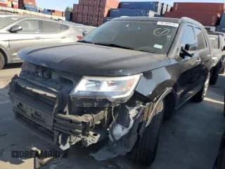 ✅ 2018 Ford Explorer Limited • VIN: 1FM5K7F83JGA70067 • Lot: 70782835. Wystawiony na Copart z przebiegiem 122 954 mil. Bezpłatny archiwum sprzedaży aukcyjnych z USA i szczegółowy raport historii pojazdu na DreamBid. Zdjęcie 1.